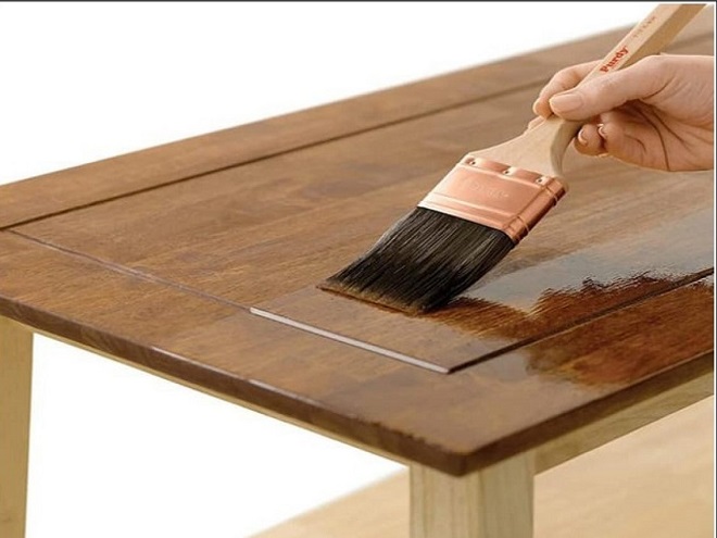 رنگ پلی اورتان چوب